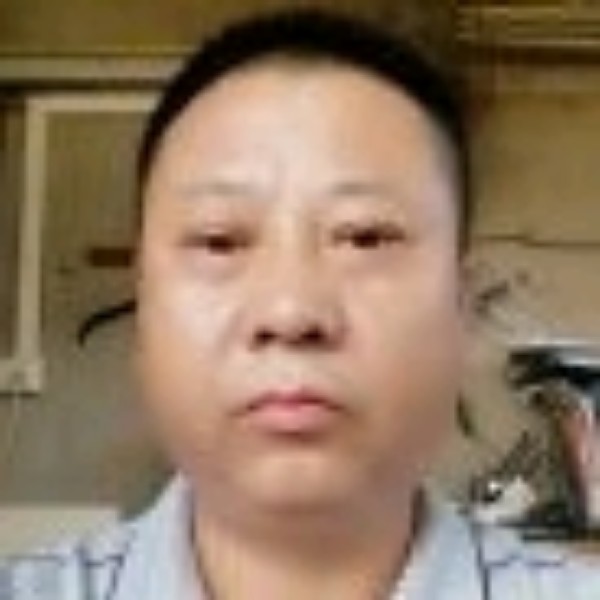 魔镜等待隐忍的照片