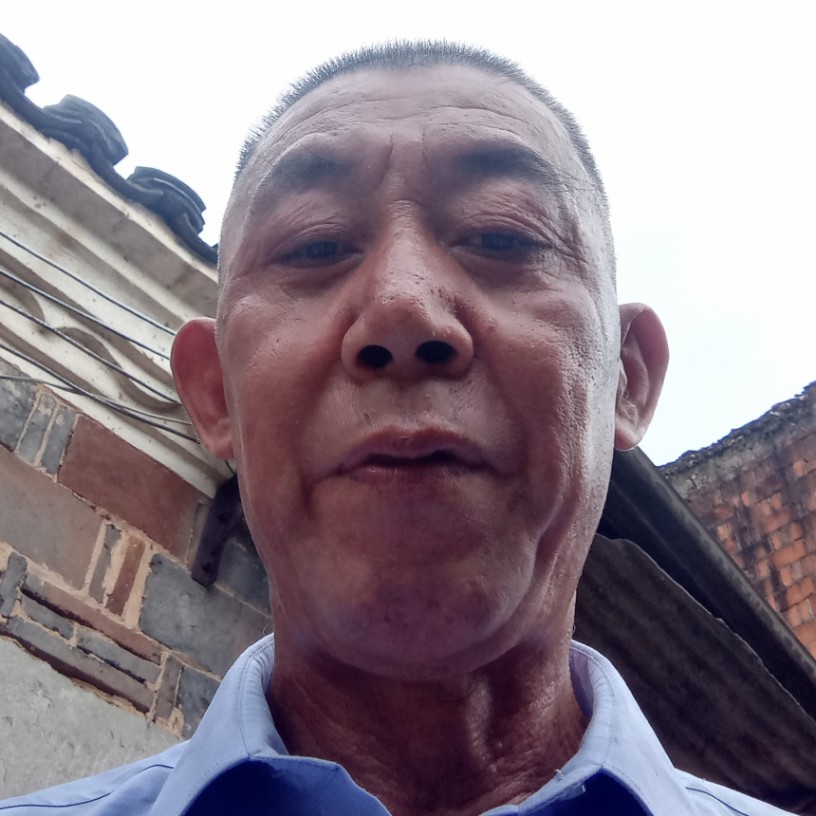 发卡演变忧虑的照片