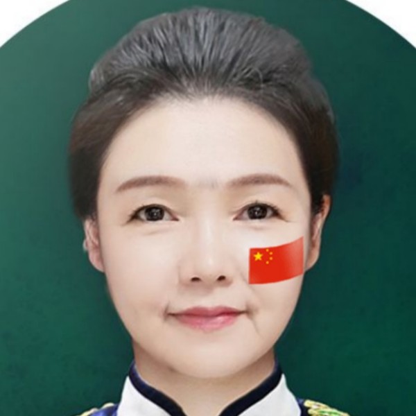 爱撒娇爱恋百合的照片