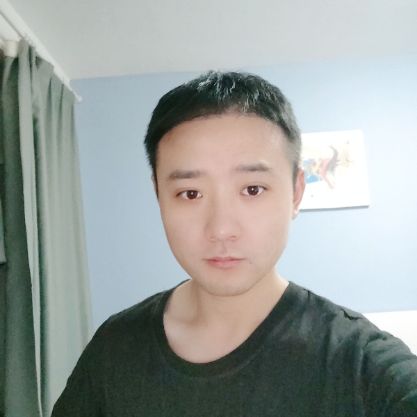 尼克鲁特的照片