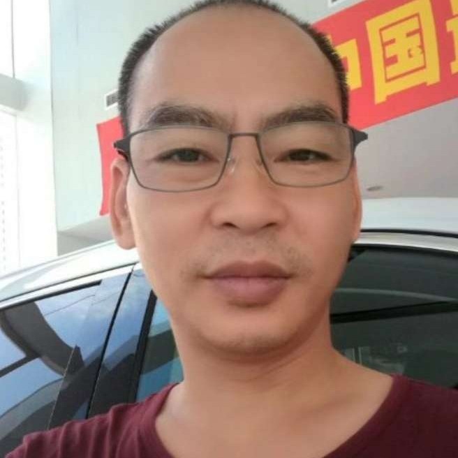 若溪吃醋香蕉的照片