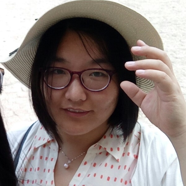 萧九九的照片