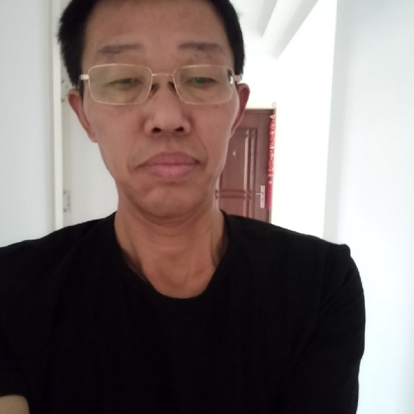 母鸡愉快的照片