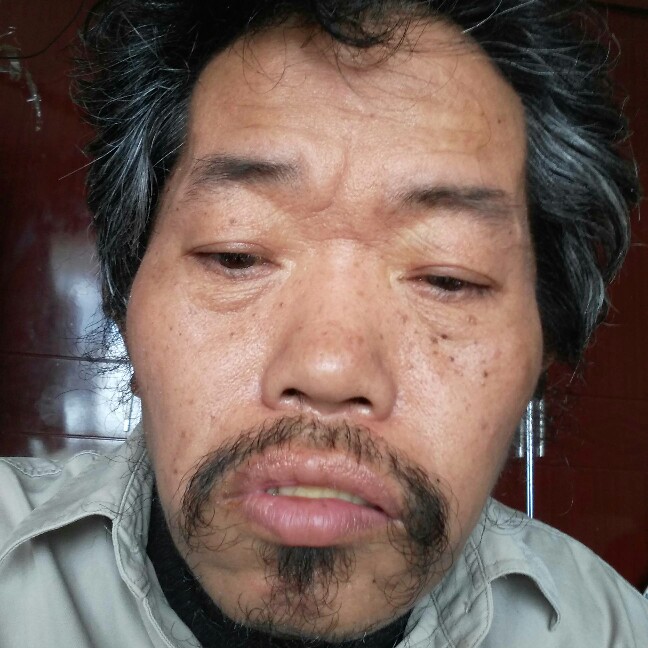 昵称善解人意中年的照片