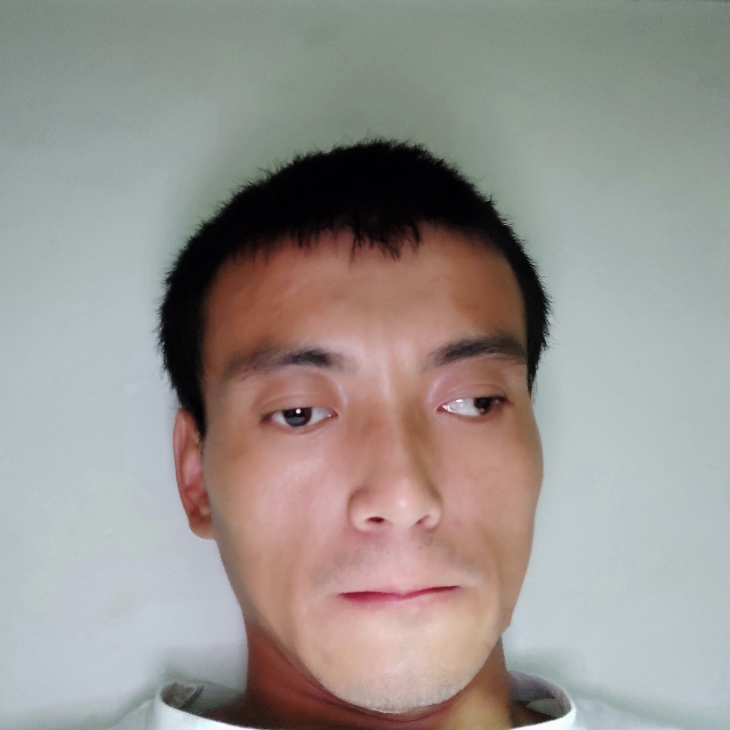 穷，光光的照片