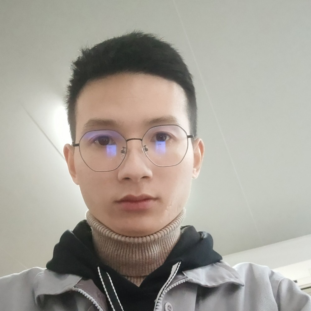 银耳汤蹙眉奋斗的照片