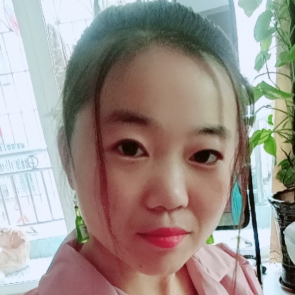 周奕雯的照片