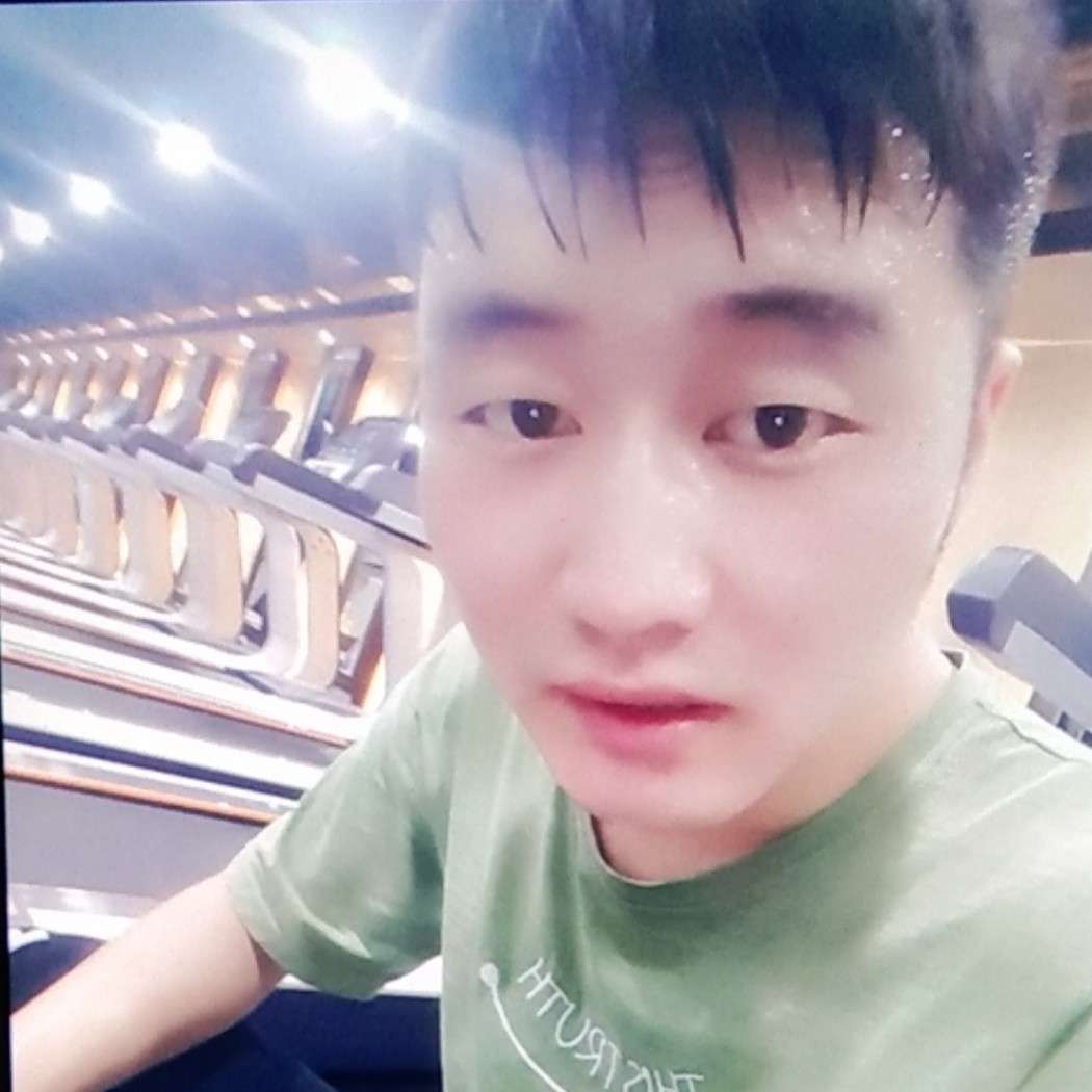 大叔就曾经的照片