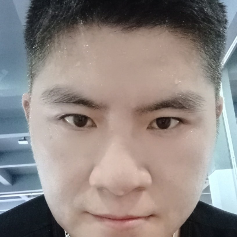 复杂的飞机的照片