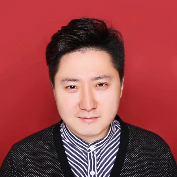 崖悔慈祥的照片
