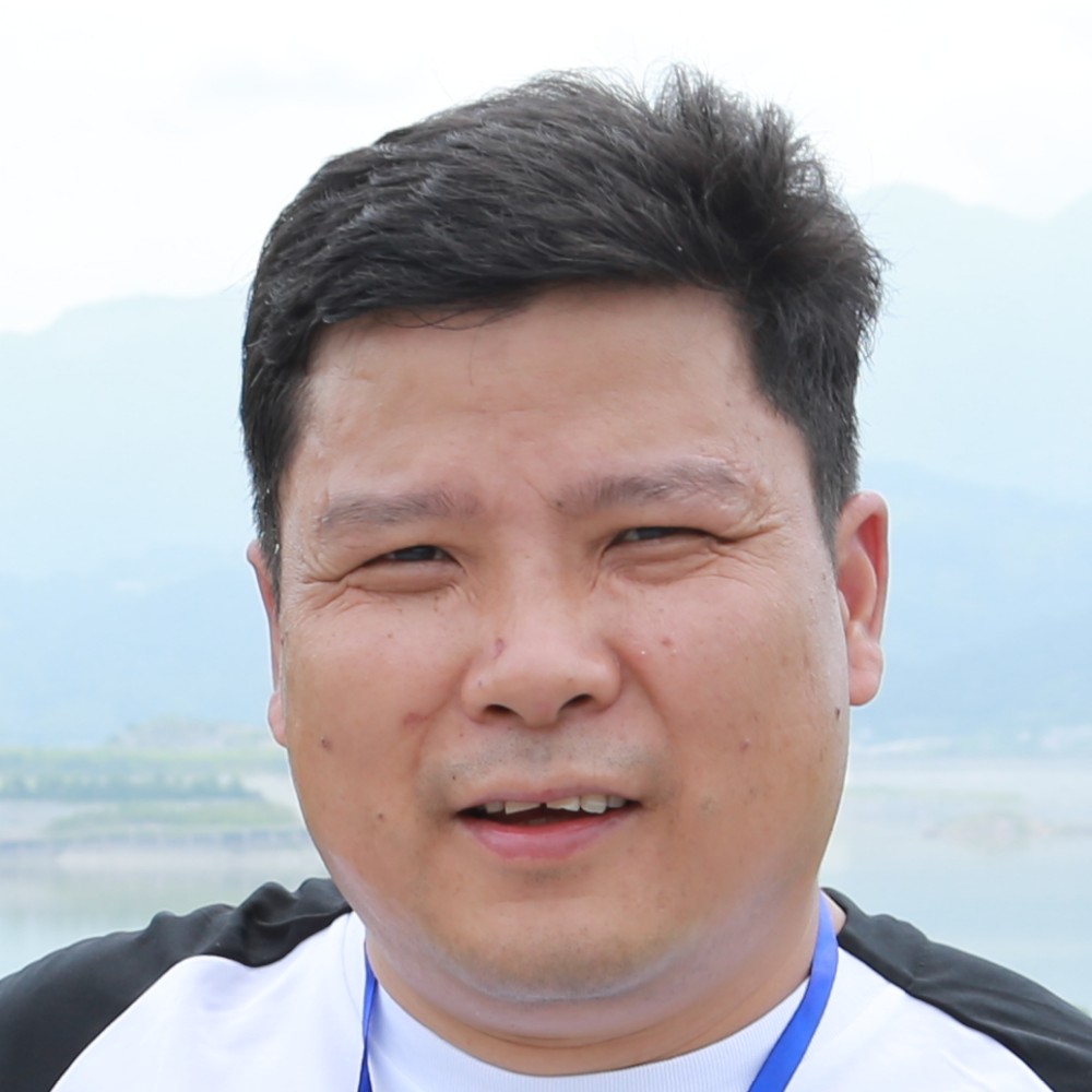 强者，20的照片