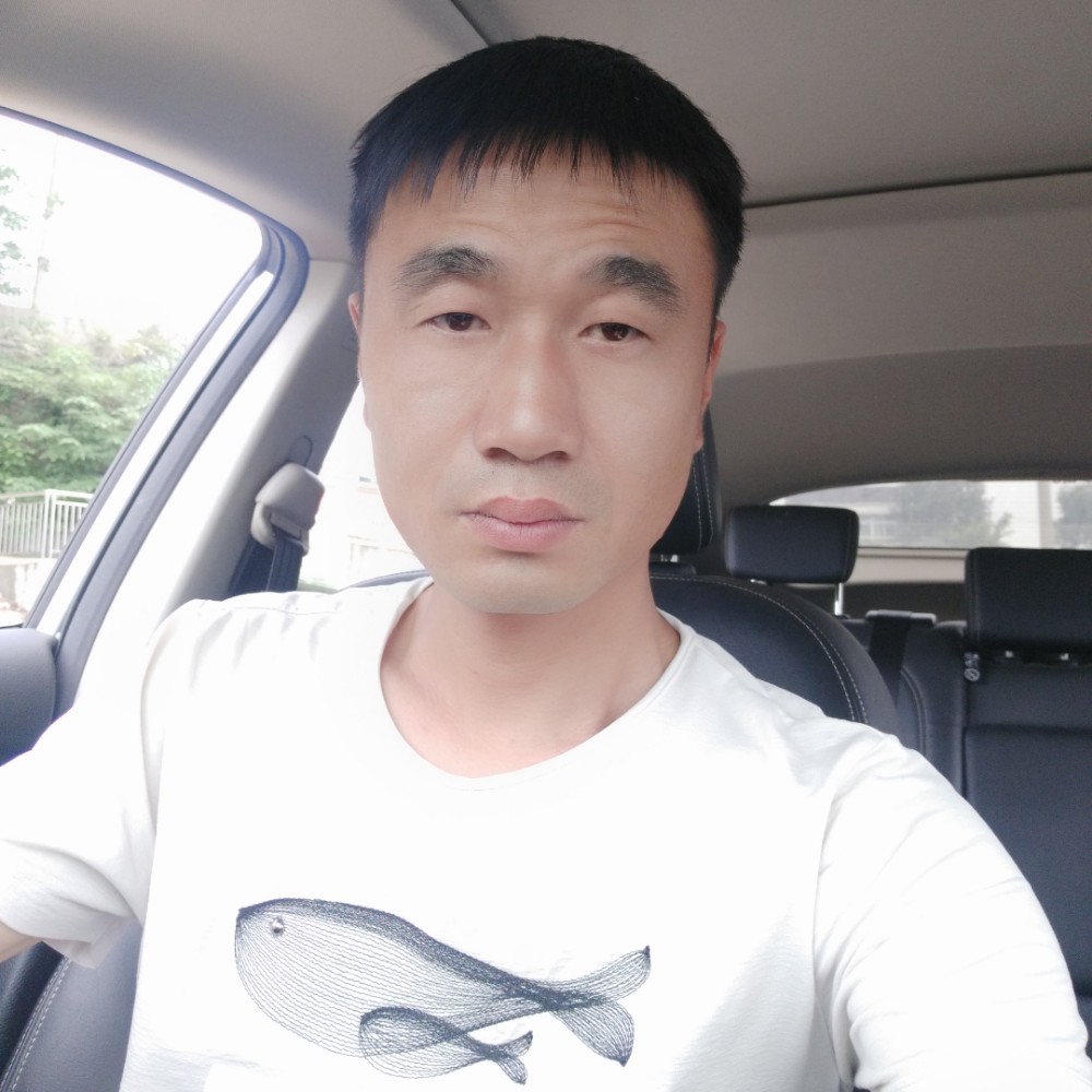 雷YU的照片