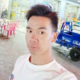 风中帝皇的照片