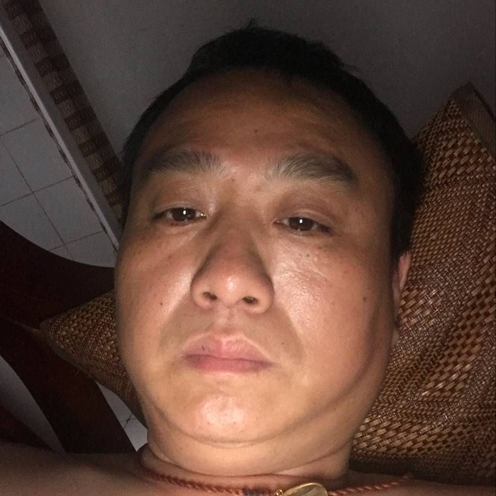 革命尚未成功加油的照片