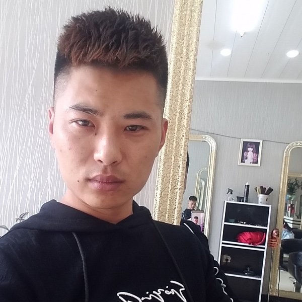 可靠逐风的照片