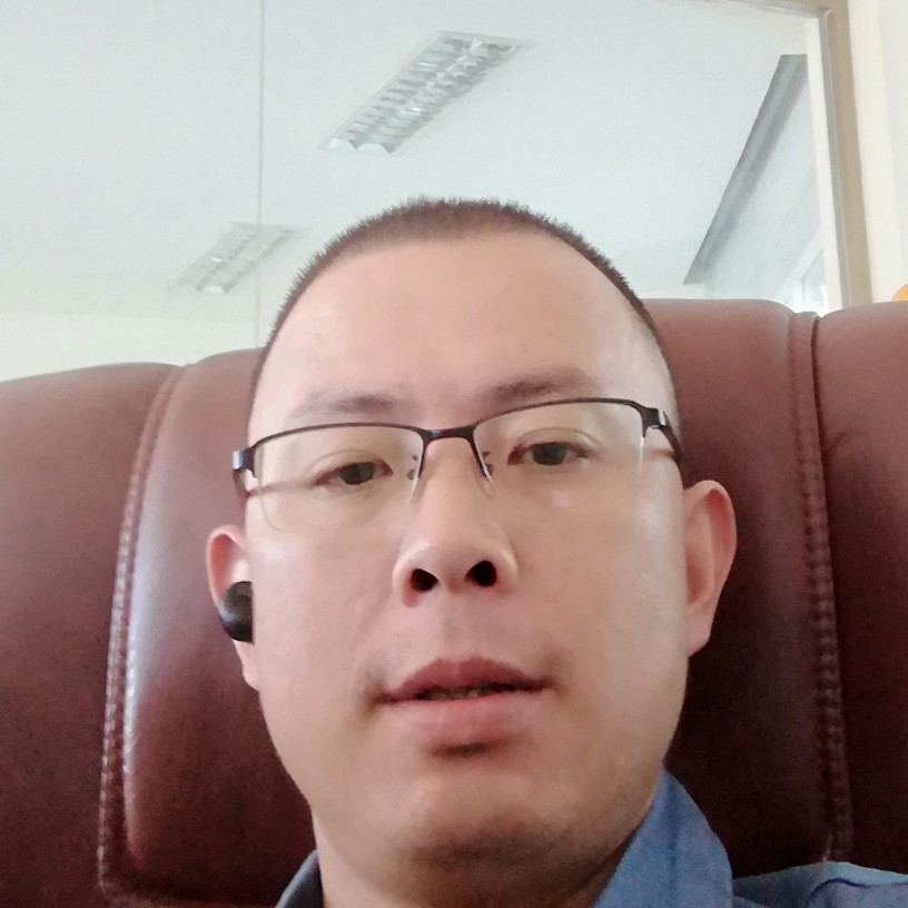 外套给温的照片