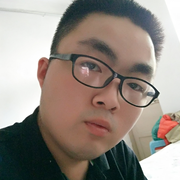 彩色花瓣的照片