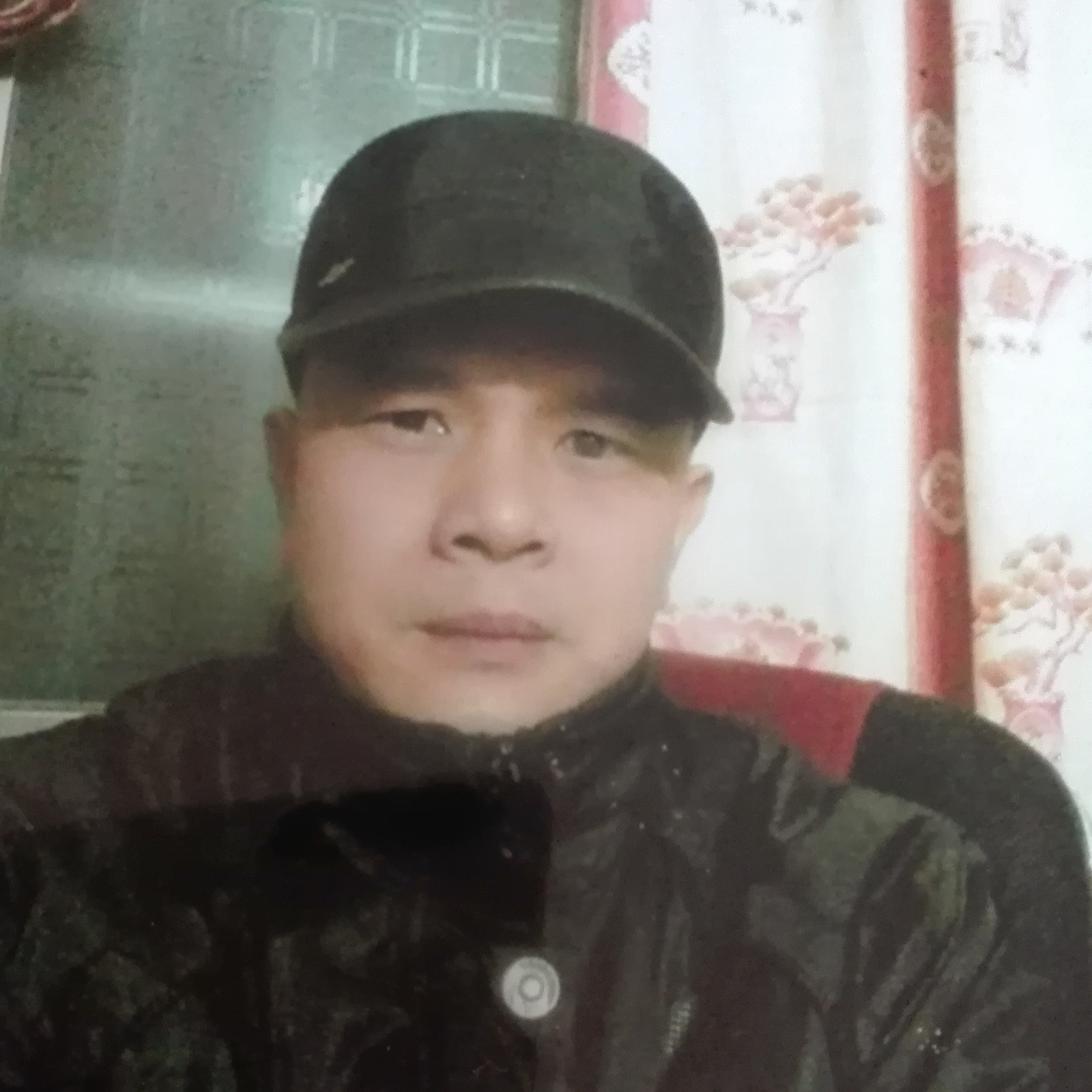 开放蹙眉钥匙的照片