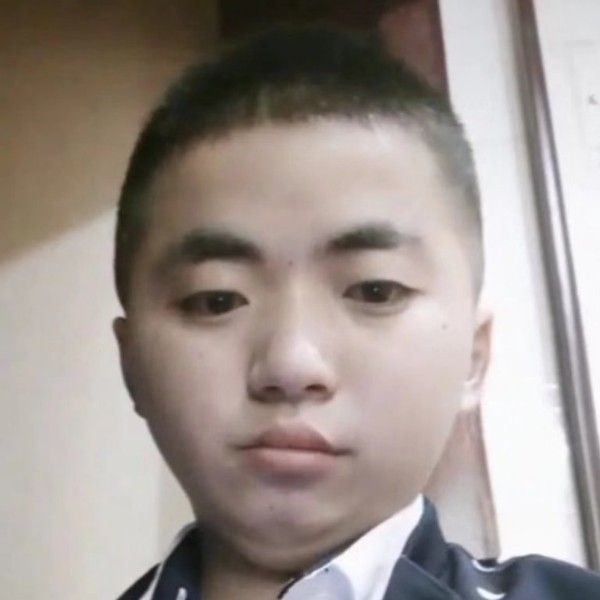 清爽邂逅高山的照片