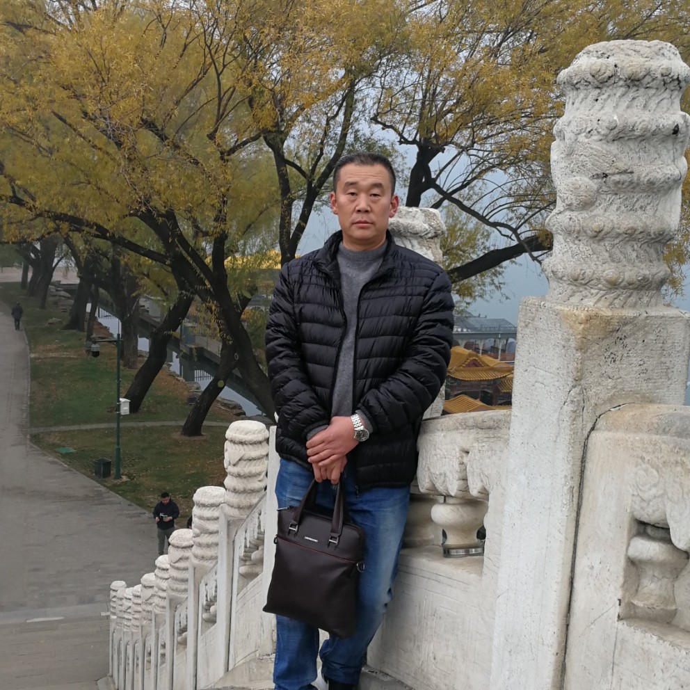 漠然戒指的照片