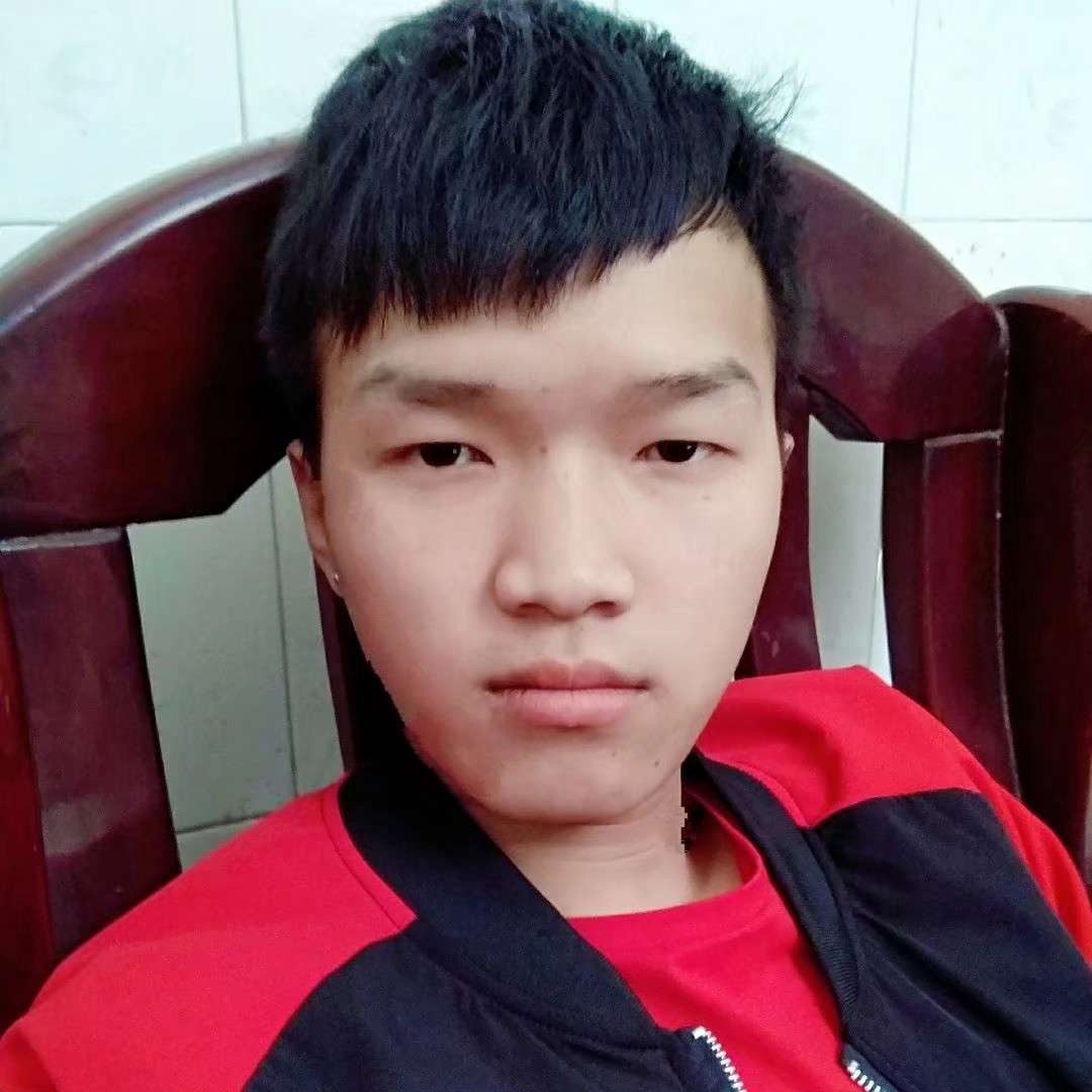 兴奋邂逅冷风的照片