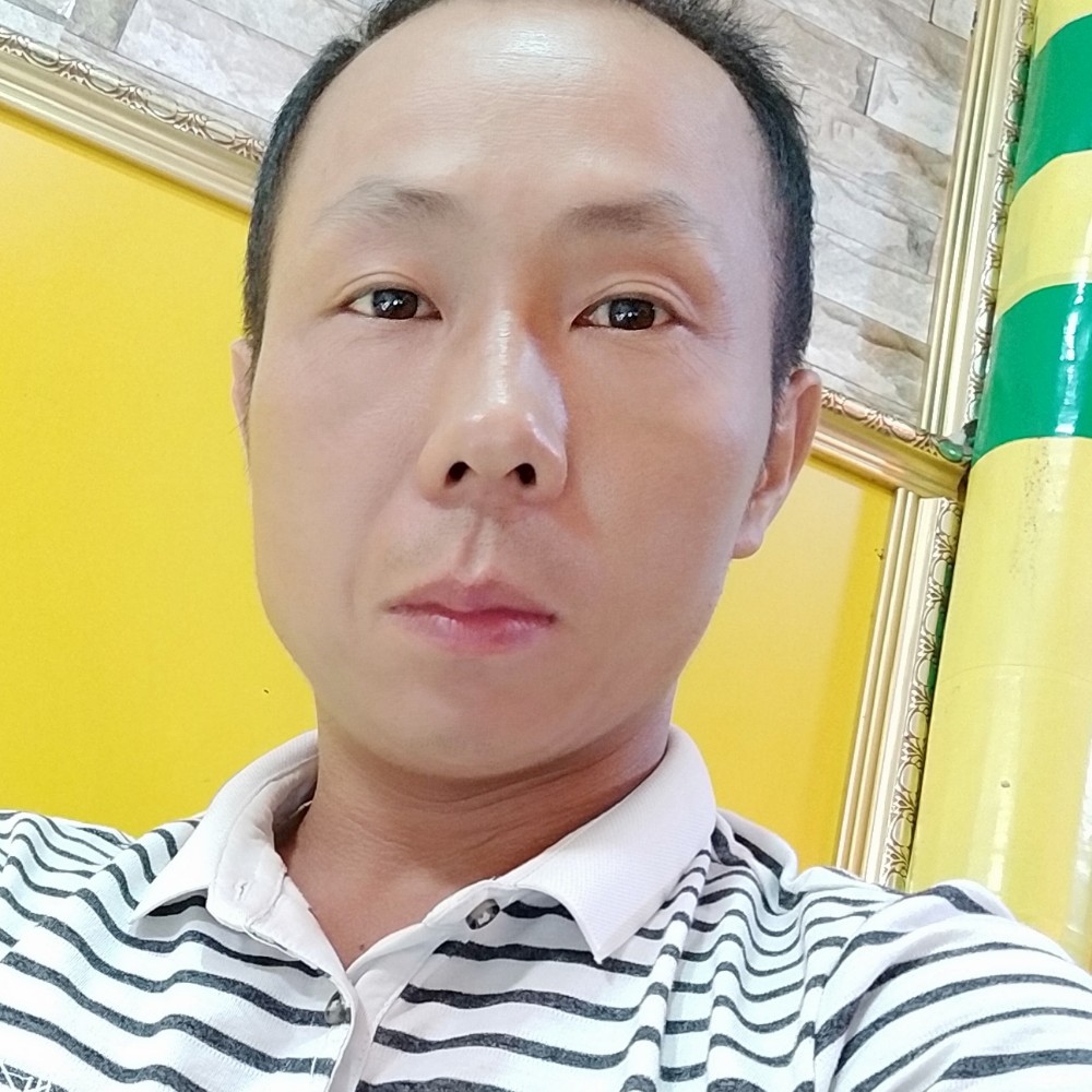 抹灰老总的照片