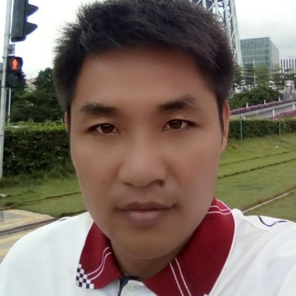 朴实灯泡的照片