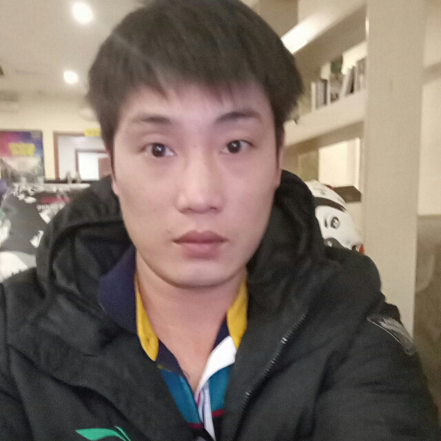 愤怒愿项链的照片