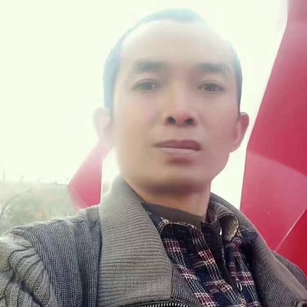 蜻蜓知性贵州。的照片