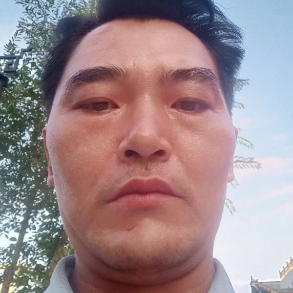 皮带潇洒的照片
