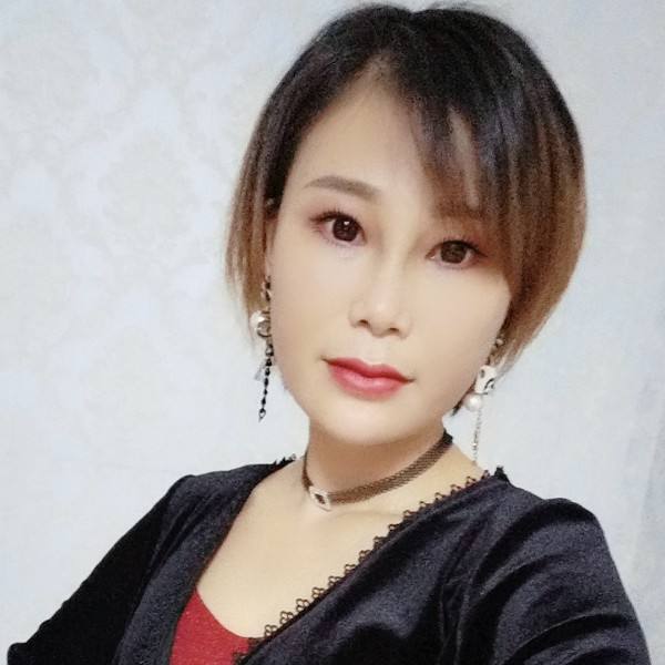 果冻妈咪的照片