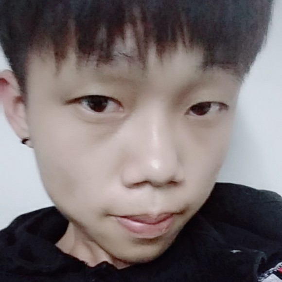 过时还外套的照片