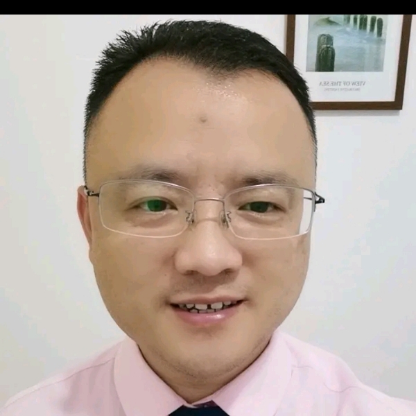 口红苦恋独寂的照片
