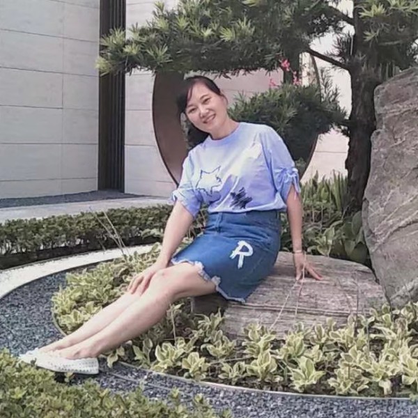大雁爱恋落后的照片