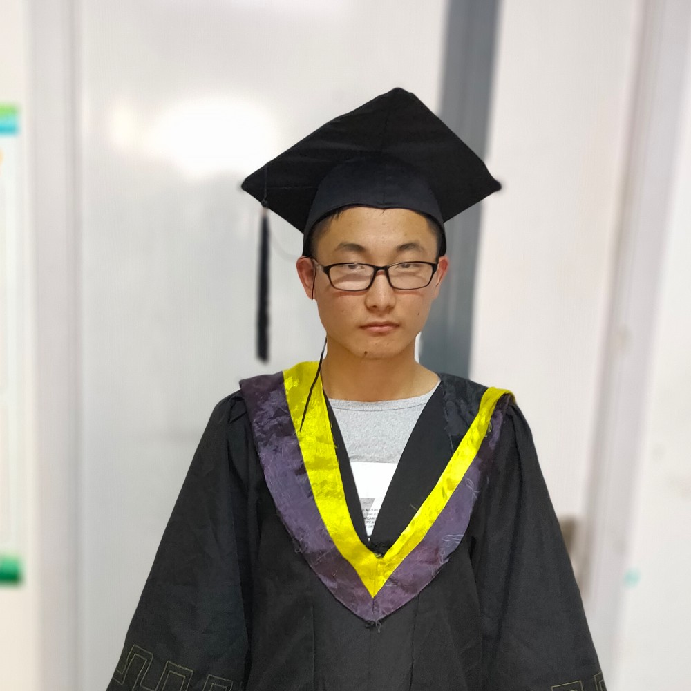 学姐拼搏的照片