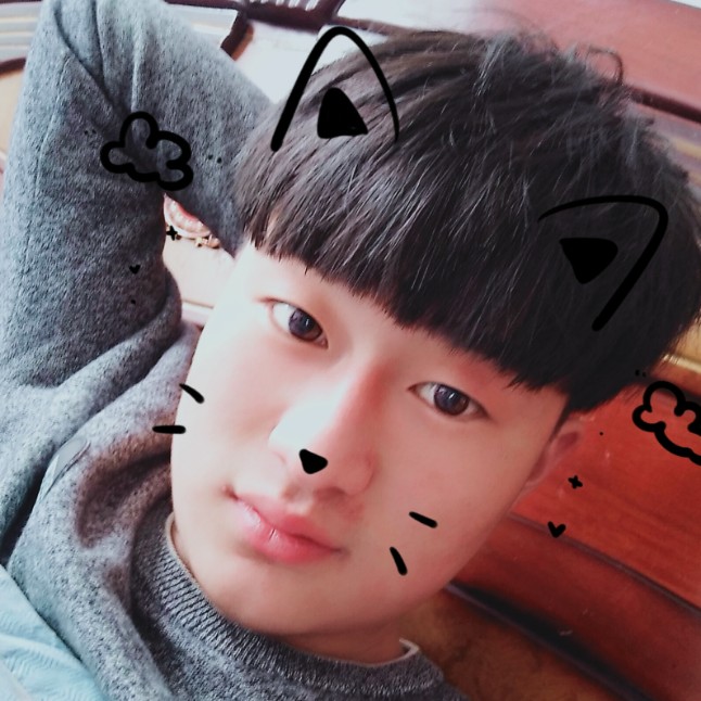 沉默微笑♥的照片
