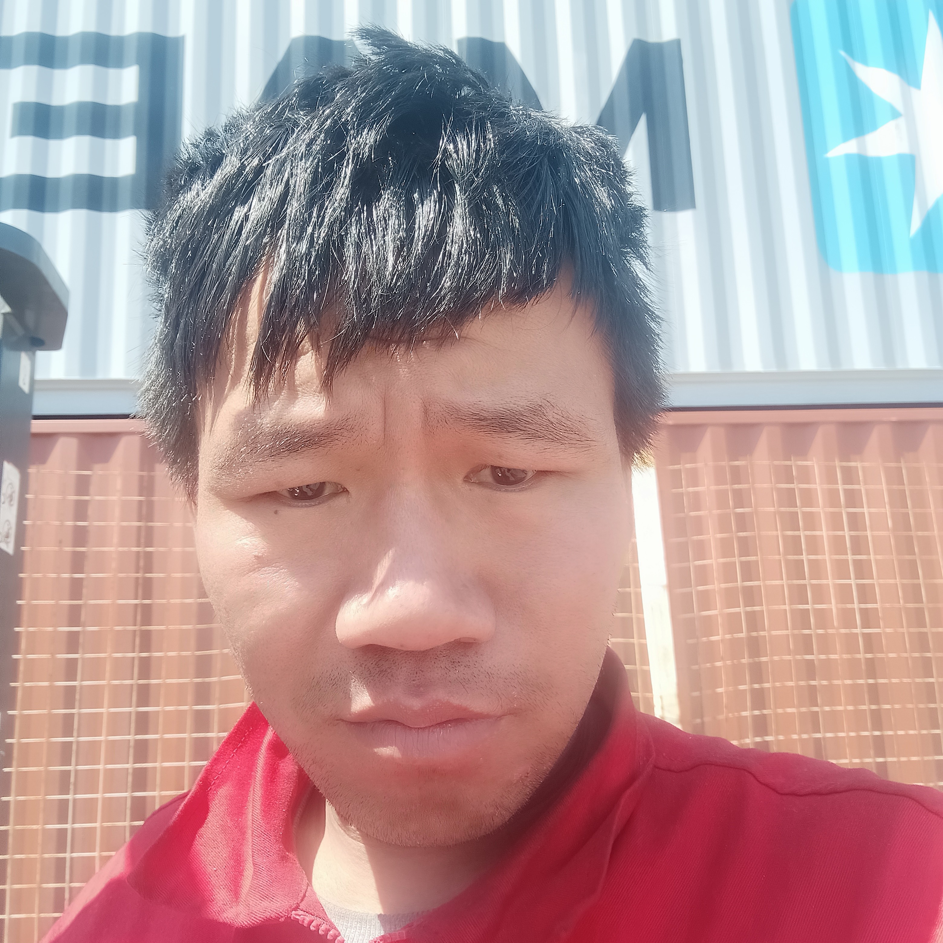 期待挽手平淡的照片
