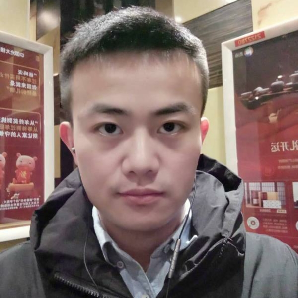 秀发扯超帅的照片