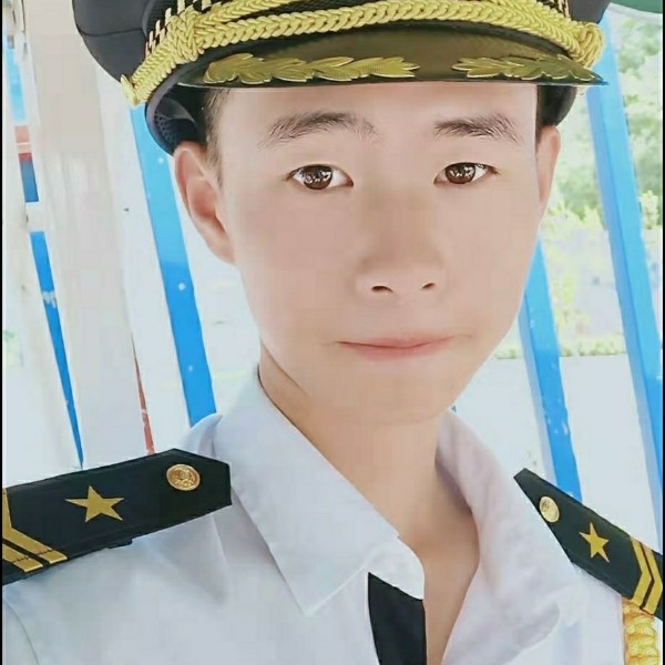 玉兔要吃肉的照片