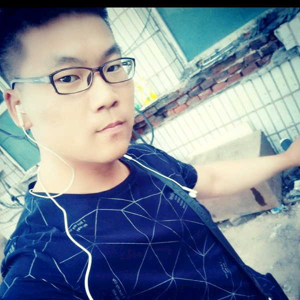 知性就尘宵的照片