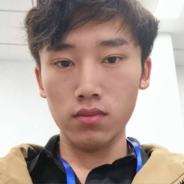 贤惠笑汉堡的照片