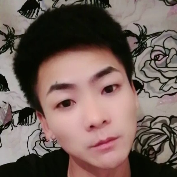 喜悦的兮颜的照片
