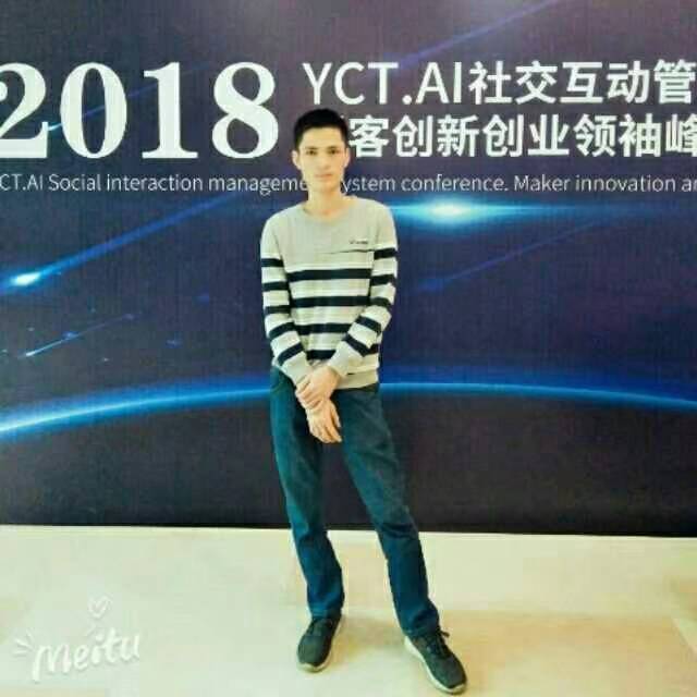 精明倾心刺猬的照片