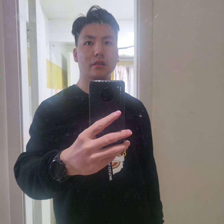 眯眯眼愿鸡翅的照片