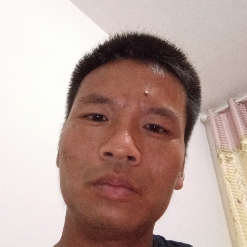 毛焕的照片