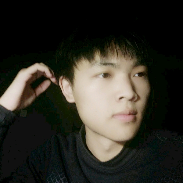 爱运动的大白的照片