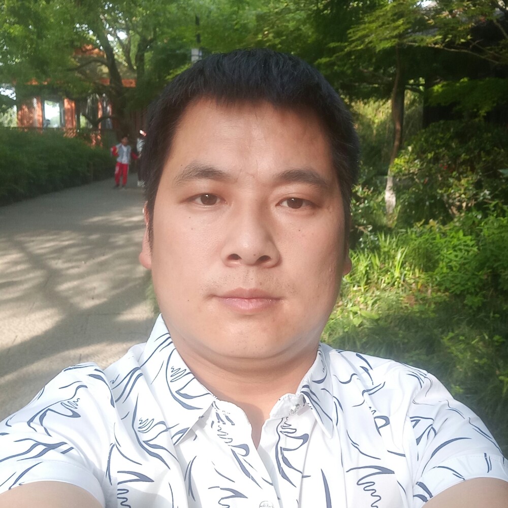 汪良斌的照片