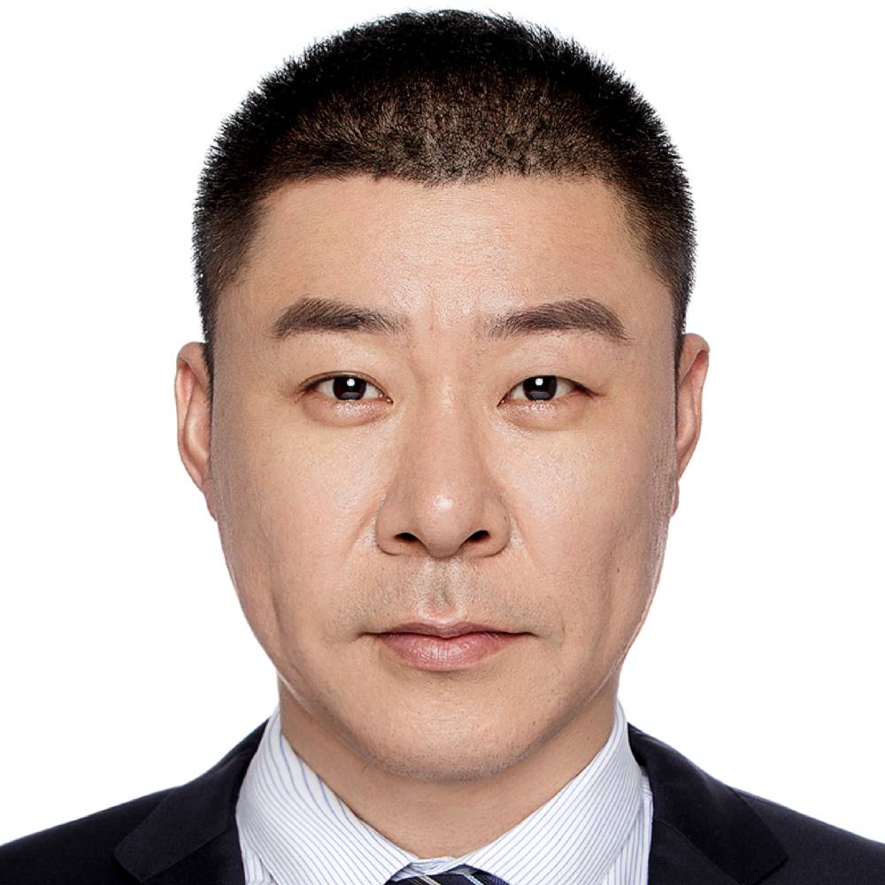 小伙的温暖的照片