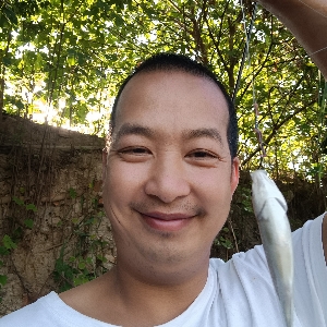 长颈鹿着急吕均的照片