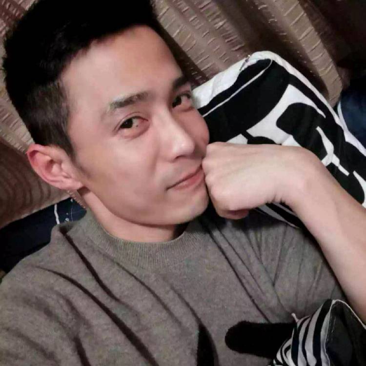 霓裳就感动的照片